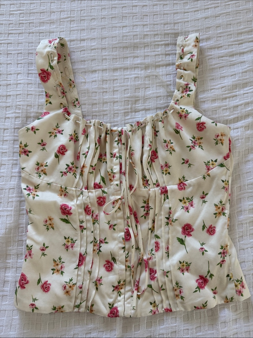 House of CB CHICCA Rose Print Floral Top